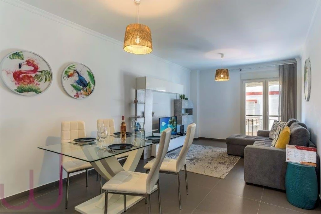 Apartamento T2 para Venda em Vila Real de Santo Antonio Foto 2