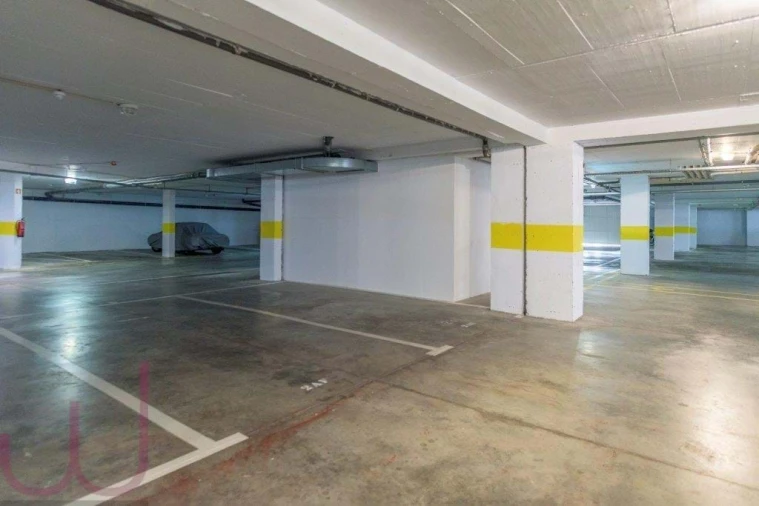 Apartamento T2 para Venda em Vila Real de Santo Antonio Foto 13