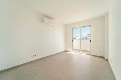 Apartamento T4 para Venda em Lagoa e Carvoeiro