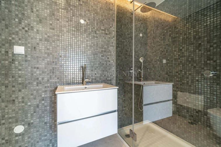 Apartamento T4 para Venda em Lagoa e Carvoeiro Foto 17