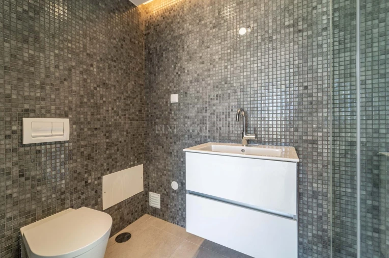 Apartamento T4 para Venda em Lagoa e Carvoeiro Foto 18