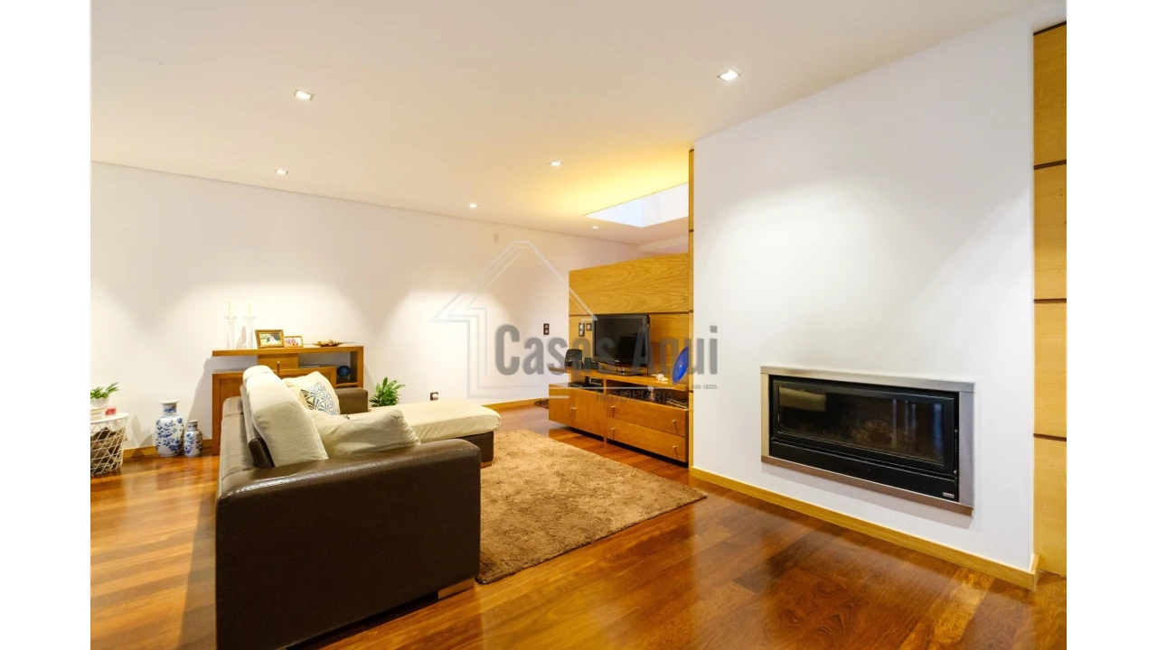 Moradia T3 para Venda em Coronado (São Romão e São Mamede) Foto 7