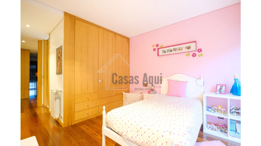 Moradia T3 para Venda em Coronado (São Romão e São Mamede) Foto 41