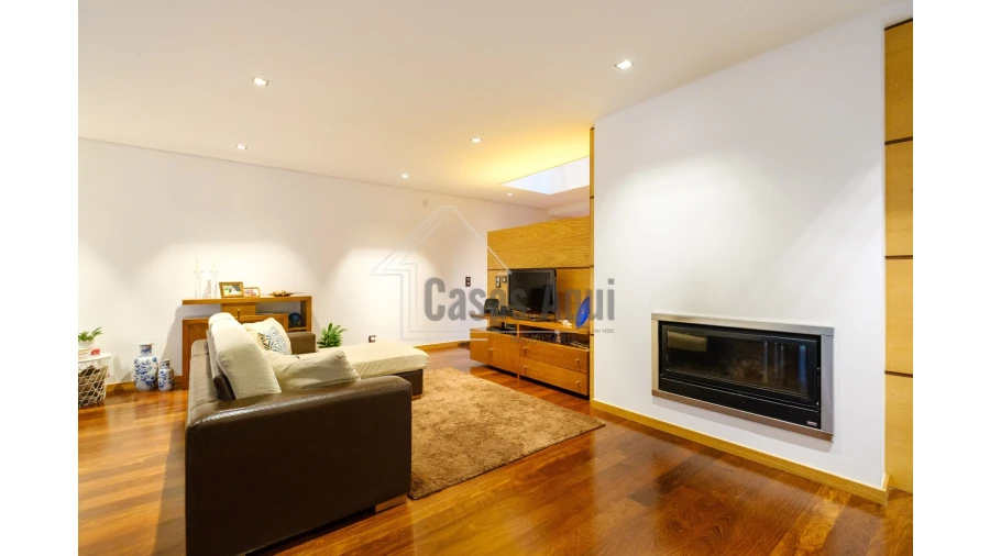 Moradia T3 para Venda em Coronado (São Romão e São Mamede) Foto 7