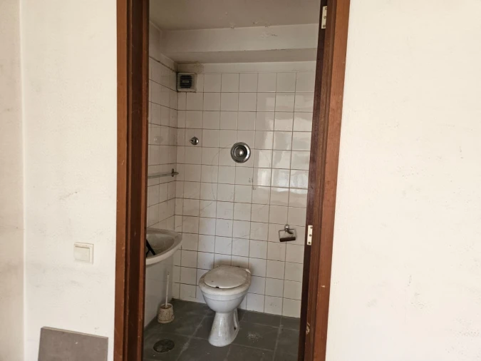 Loja para Arrendamento em Matosinhos e Leça da Palmeira Foto 13