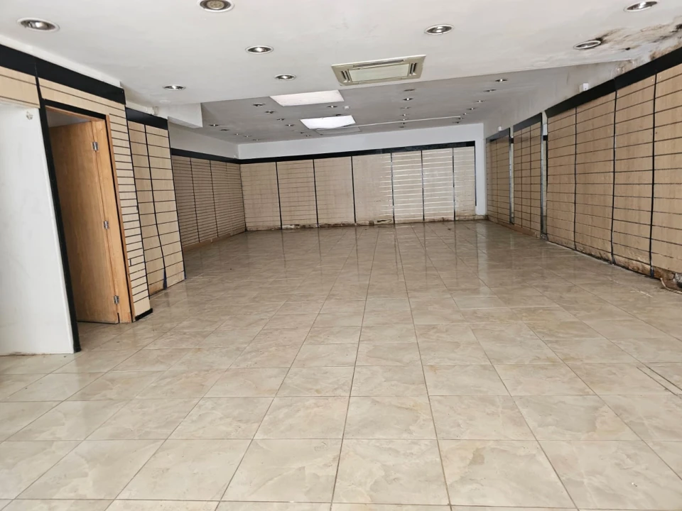 Loja para Arrendamento em Matosinhos e Leça da Palmeira Foto 15