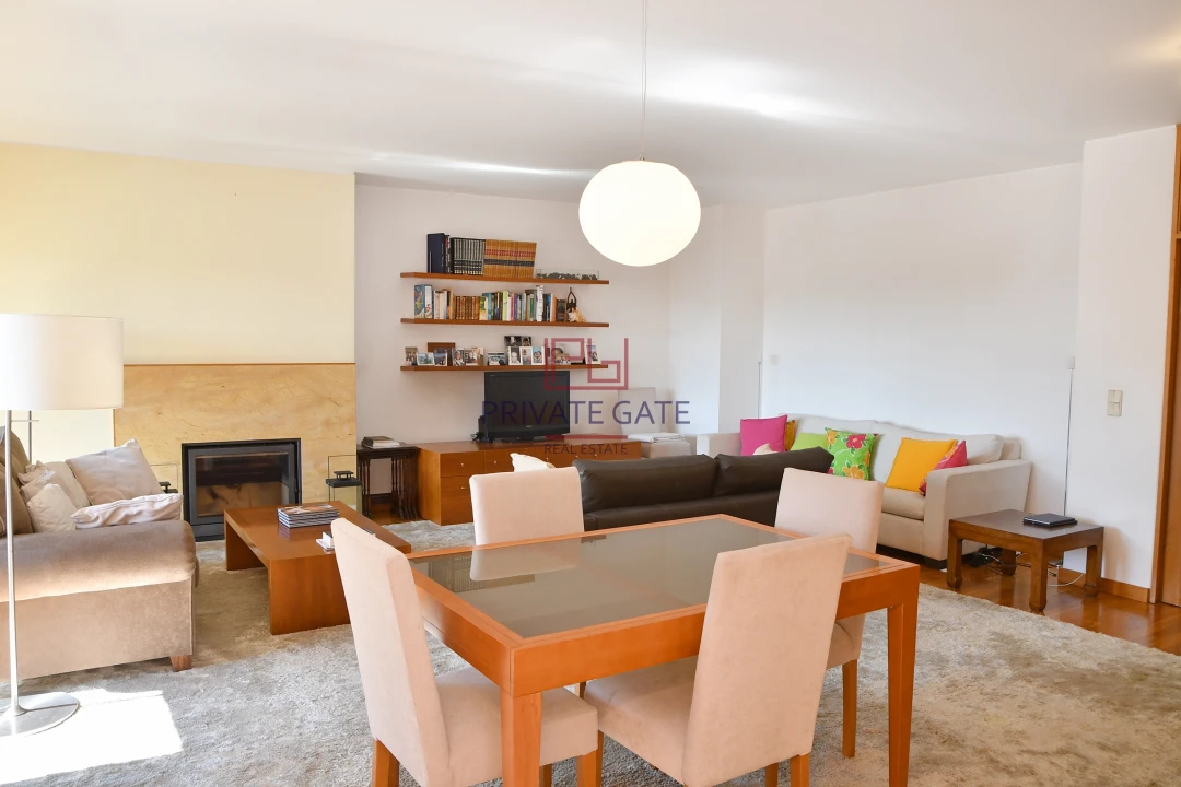 Apartamento T3 para Venda em Aldoar, Foz do Douro e Nevogilde Foto 7