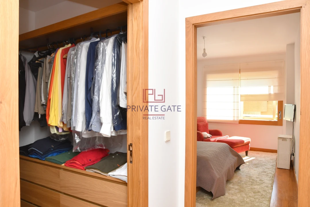 Apartamento T3 para Venda em Aldoar, Foz do Douro e Nevogilde Foto 19