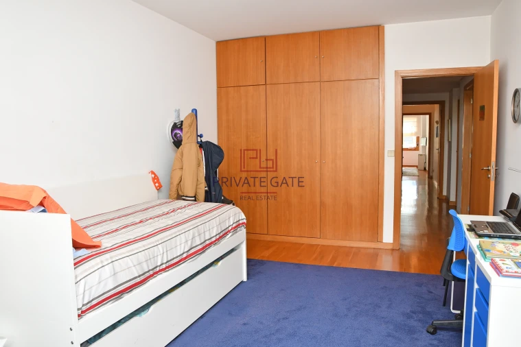 Apartamento T3 para Venda em Aldoar, Foz do Douro e Nevogilde Foto 13