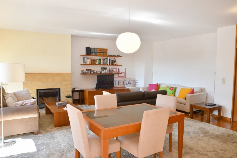 Apartamento T3 para Venda em Aldoar, Foz do Douro e Nevogilde Foto 7