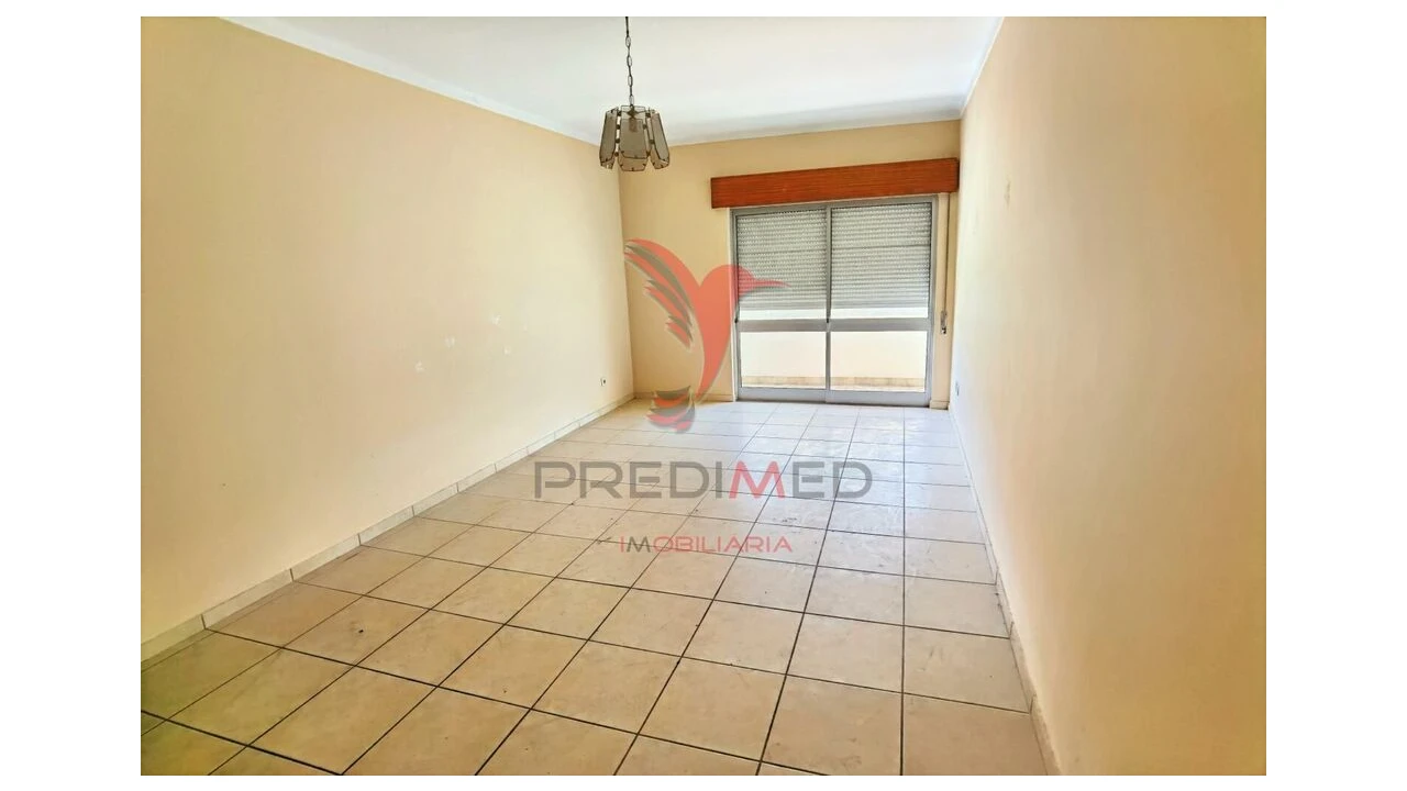 Moradia T7 para Venda em Azoia de Cima e Tremês Foto 17
