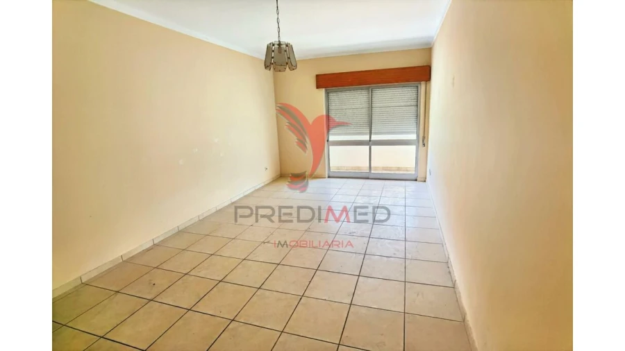 Moradia T7 para Venda em Azoia de Cima e Tremês Foto 17