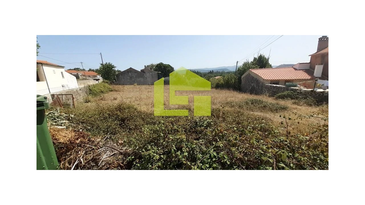 Terreno para Venda em Alvorge Foto 2