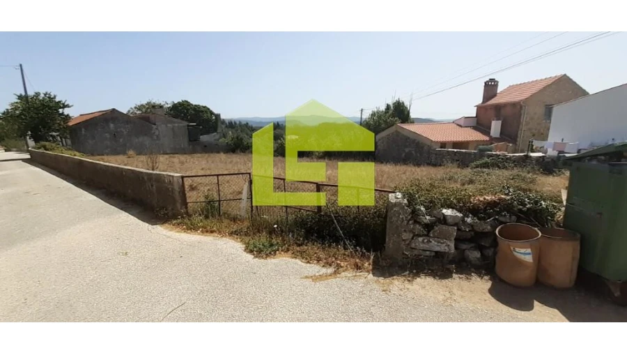 Terreno para Venda em Alvorge Foto 1