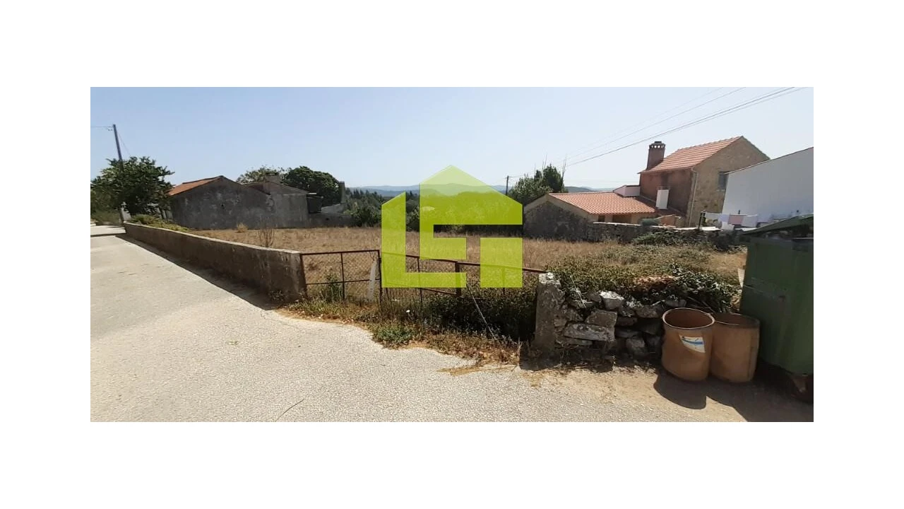 Terreno para Venda em Alvorge Foto 1