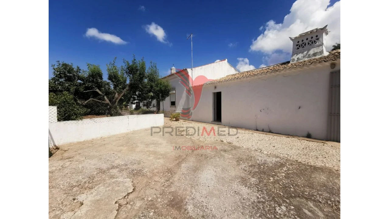 Moradia T4 para Venda em Loule (São Clemente) Foto 11