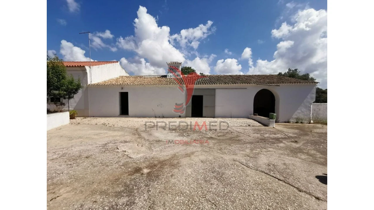 Moradia T4 para Venda em Loule (São Clemente) Foto 3