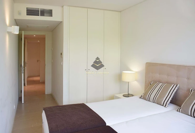 Apartamento T1 para Venda em Carvalhal Foto 33
