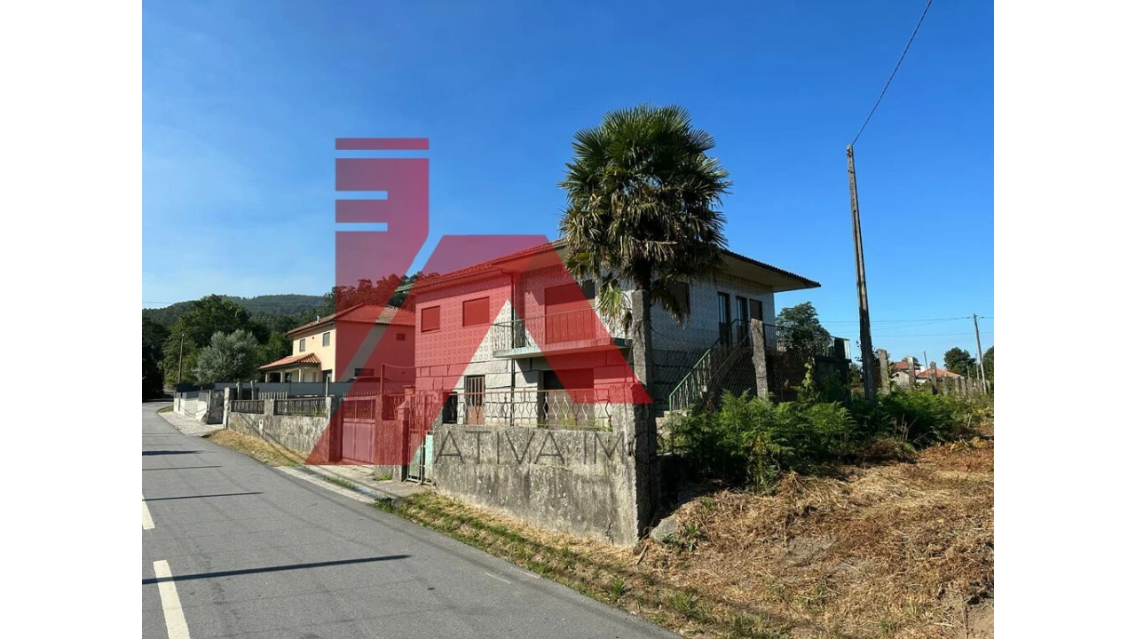 Moradia T3 para Venda em Garfe Foto 2