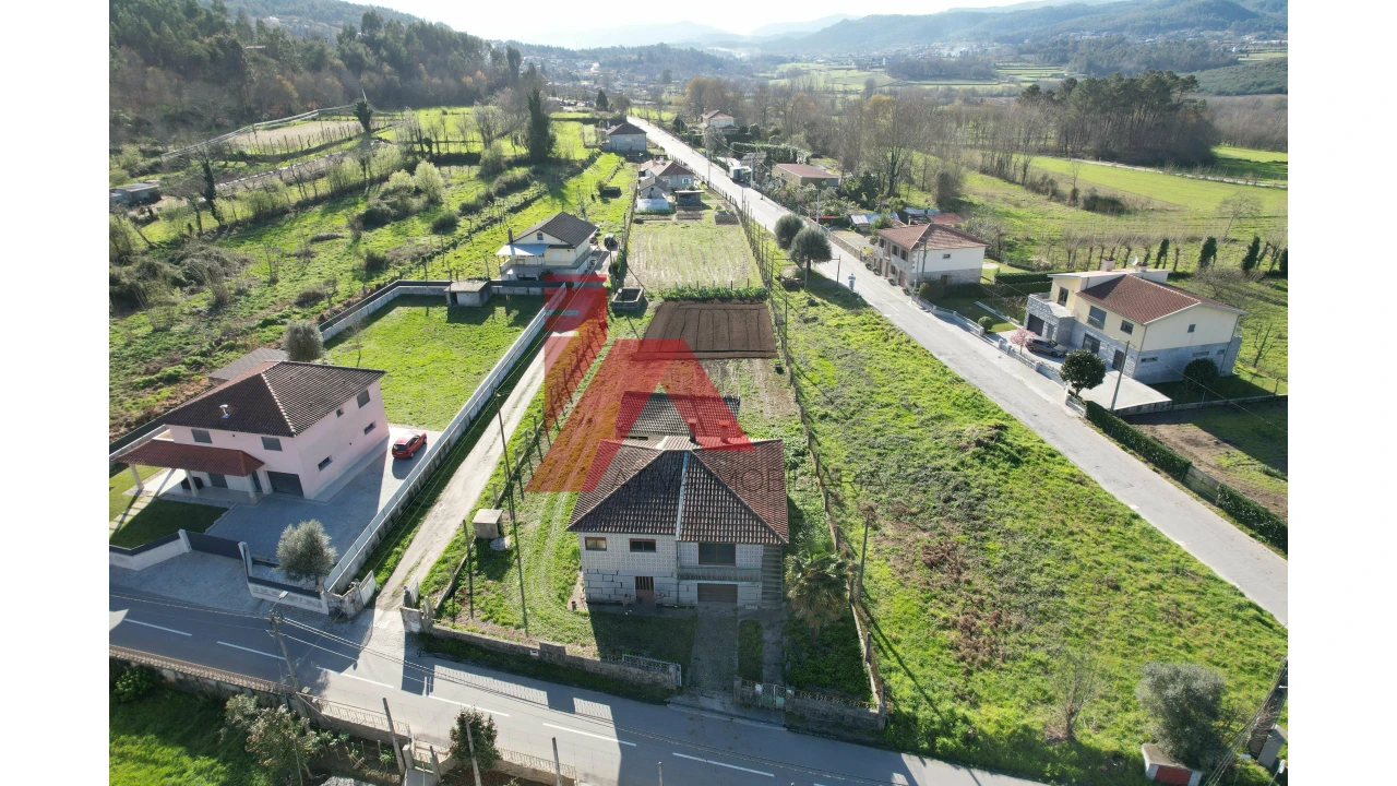 Moradia T3 para Venda em Garfe Foto 9