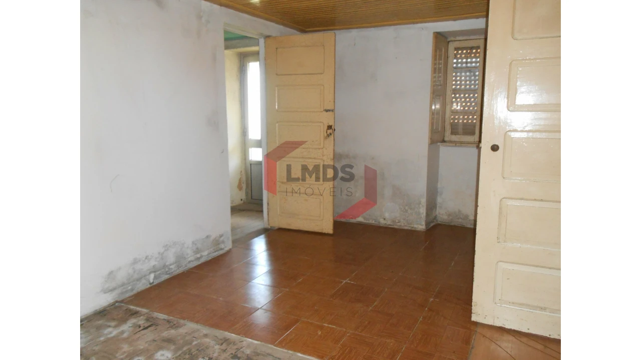 Moradia T3 para Venda em Pinheiro da Bemposta, Travanca e Palmaz Foto 15