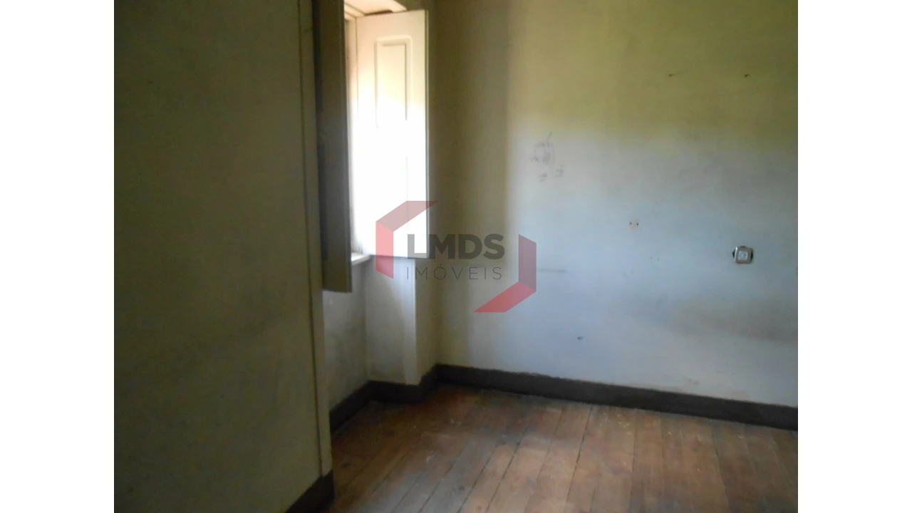 Moradia T3 para Venda em Pinheiro da Bemposta, Travanca e Palmaz Foto 9