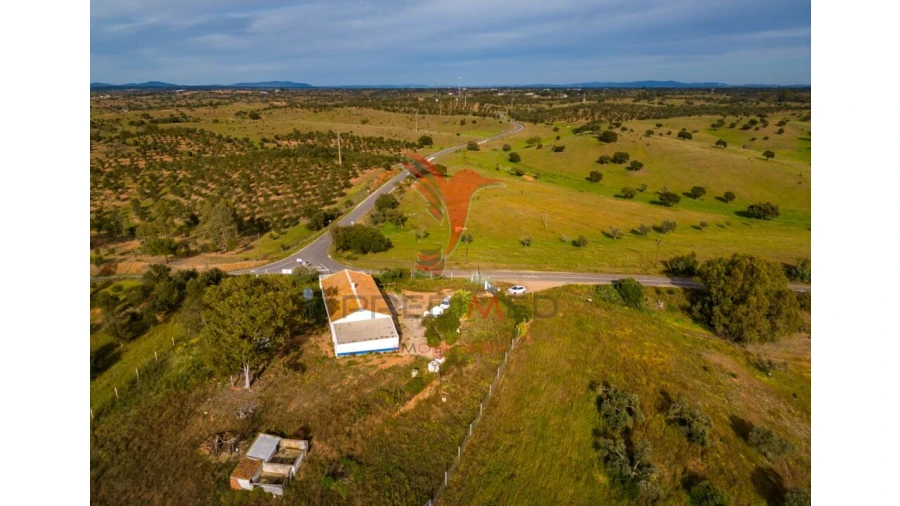 Quinta T4 para Venda em Serpa (Salvador e Santa Maria) Foto 16