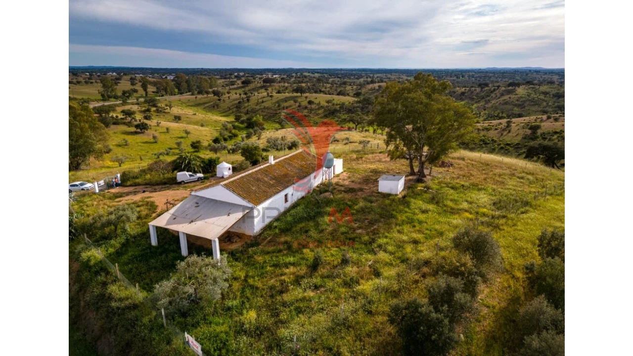 Quinta T4 para Venda em Serpa (Salvador e Santa Maria) Foto 18