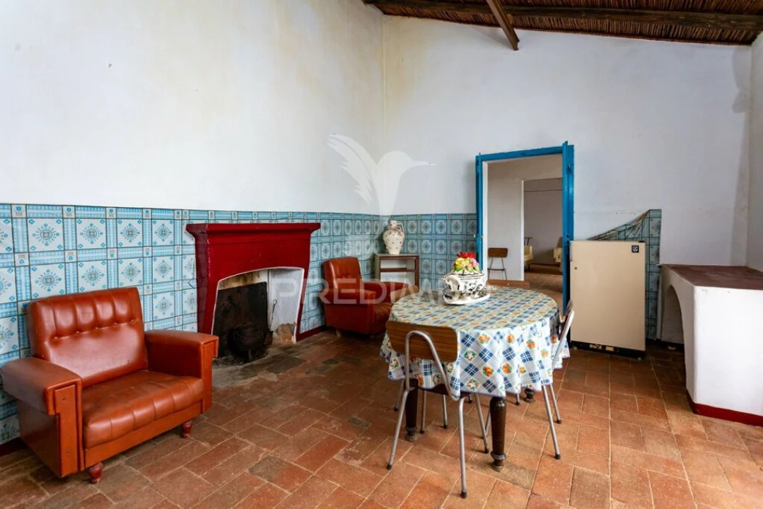 Quinta T4 para Venda em Serpa (Salvador e Santa Maria) Foto 5