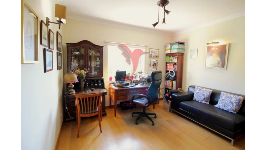 Moradia T5 para Venda em Conceição e Estoi Foto 12