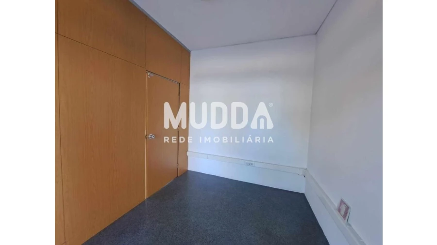 Loja para Arrendamento em O. Azeméis, Riba-Ul, Ul, Macinhata Seixa, Madail Foto 9