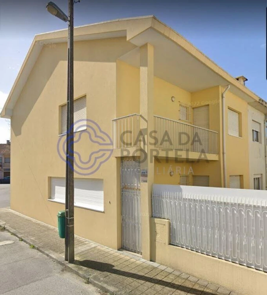 Moradia T4 para Venda em Lordelo do Ouro e Massarelos Foto 9