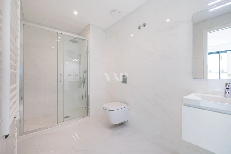 Apartamento T2 para Venda em Quarteira Foto 15