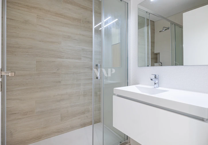 Apartamento T2 para Venda em Quarteira Foto 10