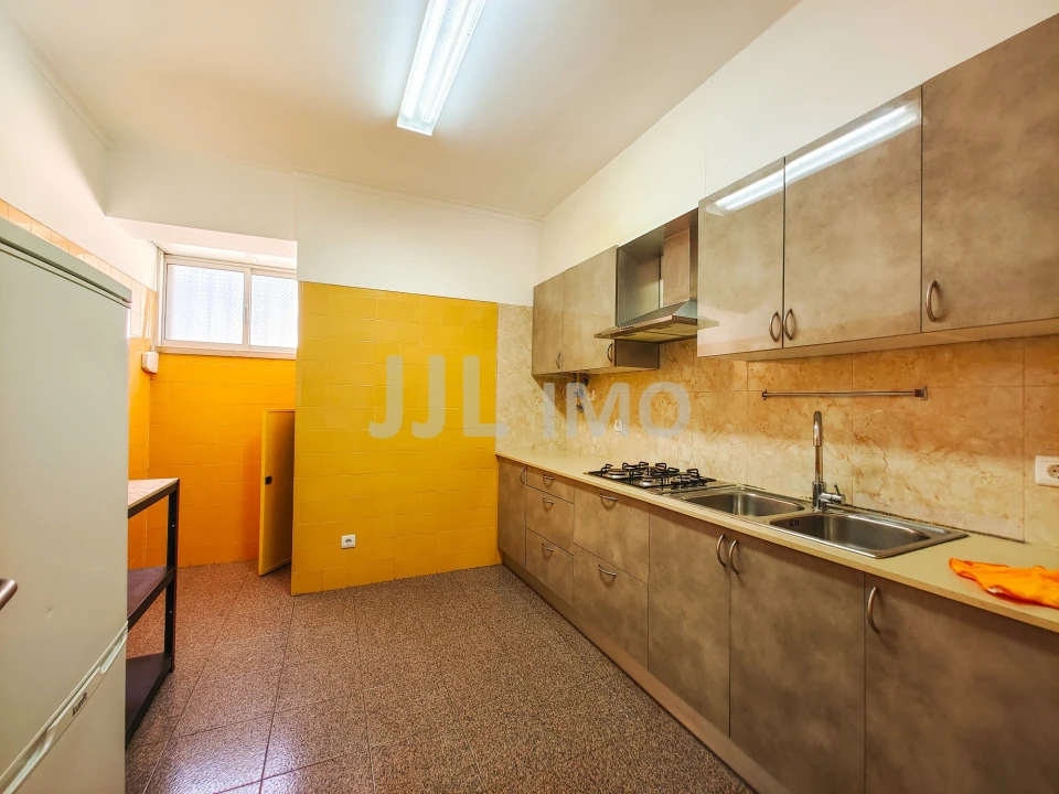 Apartamento T3 para Venda em Marvila Foto 5