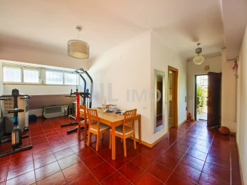 Apartamento T3 para Venda em Marvila
