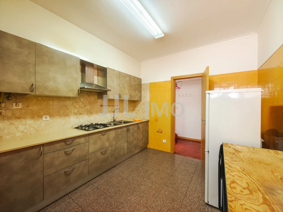 Apartamento T3 para Venda em Marvila Foto 6