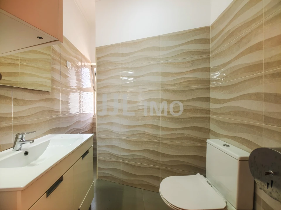 Apartamento T3 para Venda em Marvila Foto 12