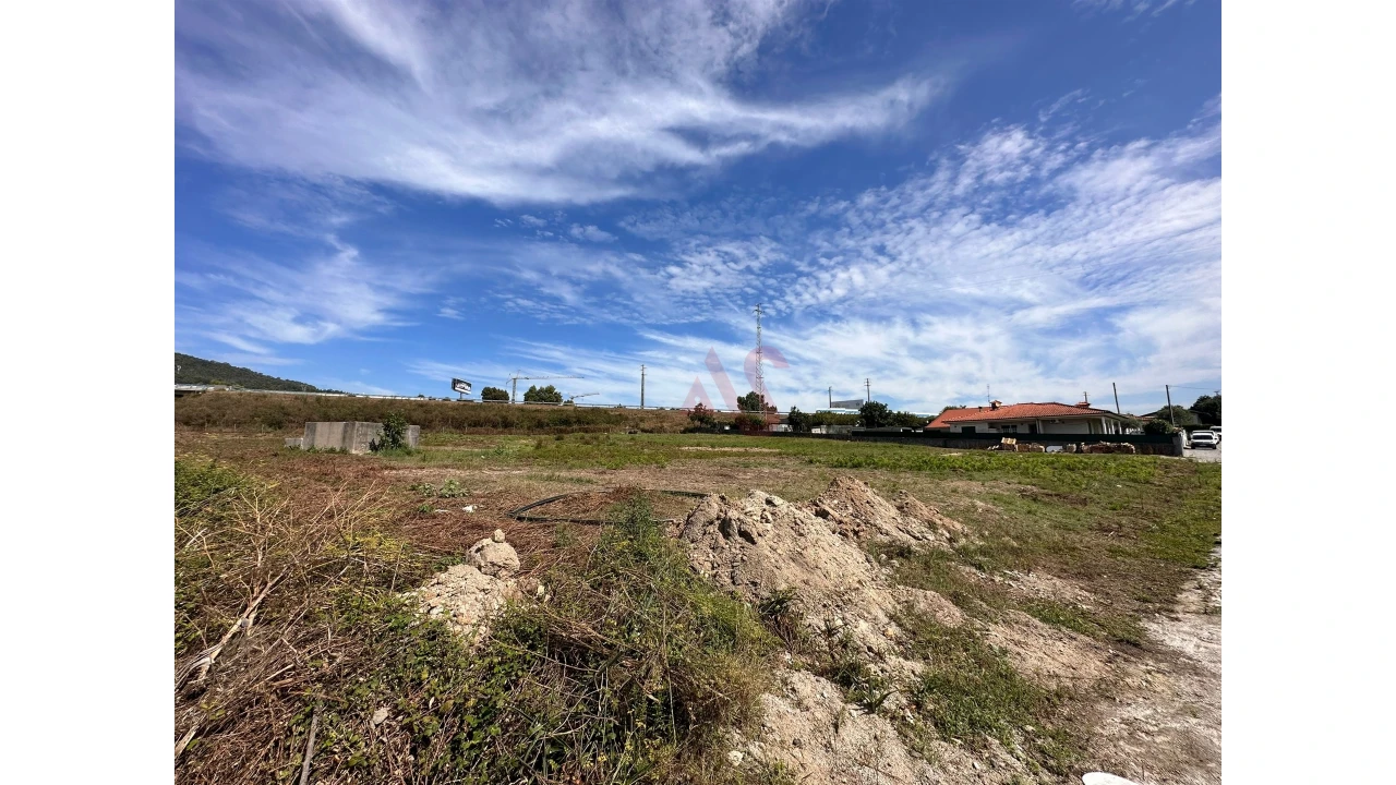 Terreno para Venda em Oliveira (Santa Maria) Foto 2