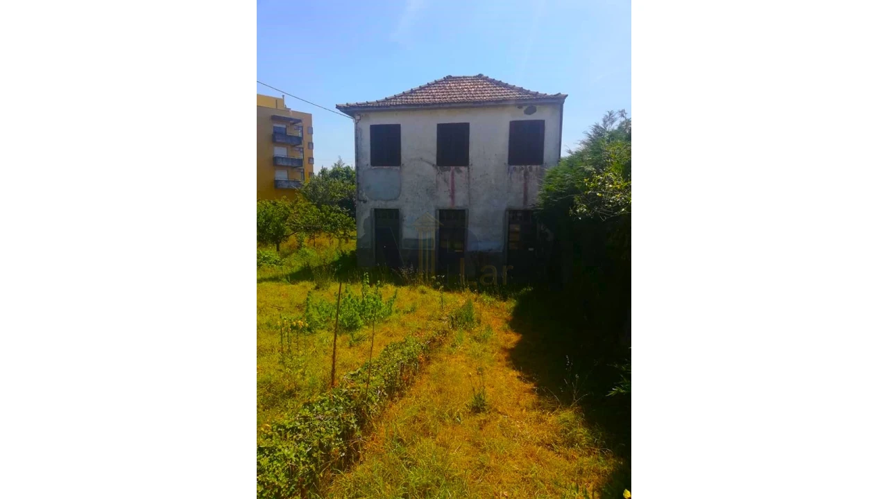 Moradia T0 para Venda em Alfena Foto 6