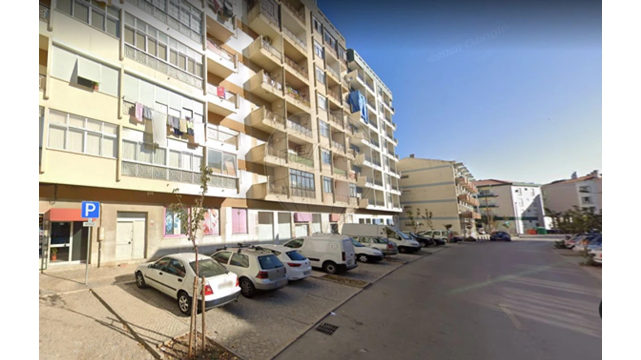 Loja para Venda em Alto do Seixalinho, Santo André e Verderena Foto 3