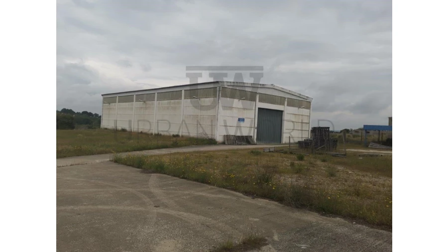 Armazém para Venda em Salvaterra de Magos e Foros de Salvaterra Foto 2