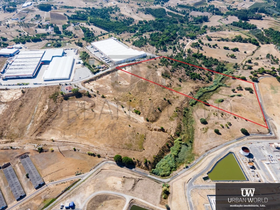 Terreno Comércio / Armazém para Venda em Aveiras de Cima Foto 11