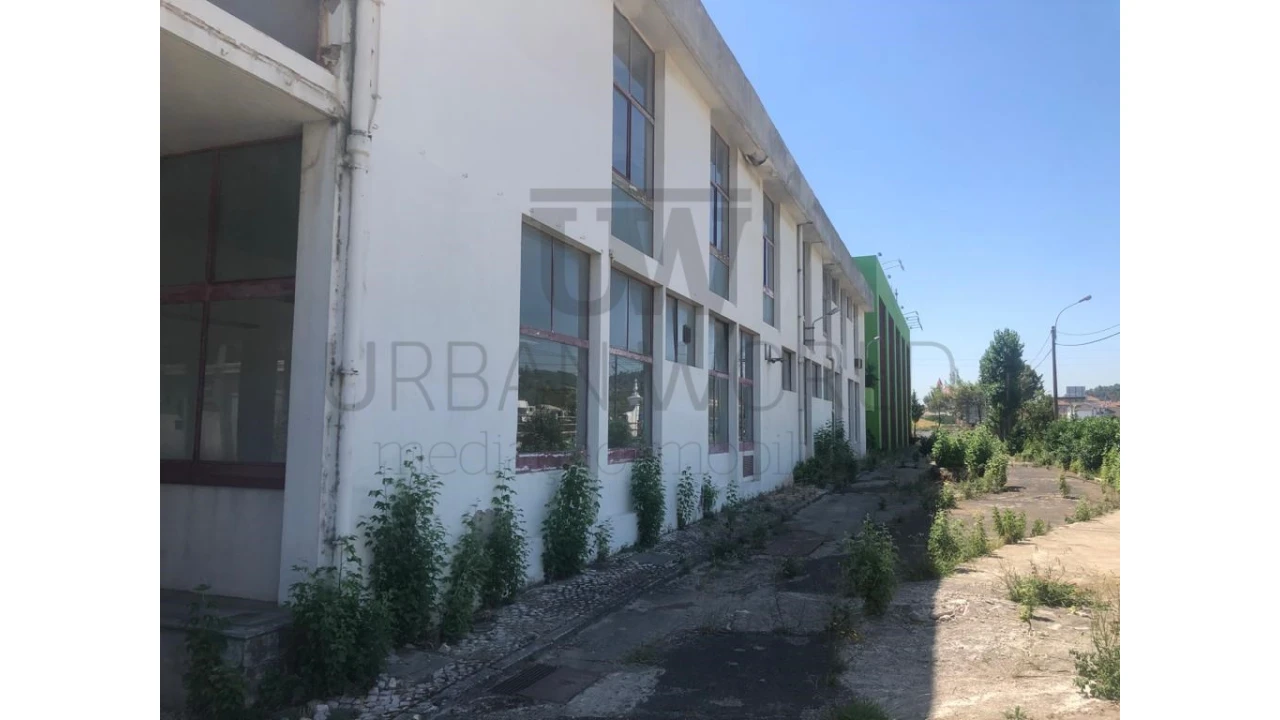 Armazém para Venda em Vila Franca de Xira Foto 23