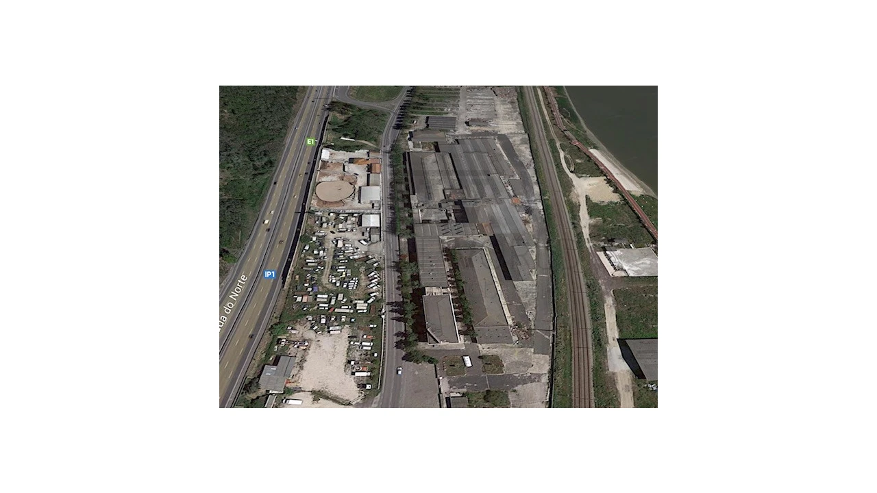 Armazém para Venda em Vila Franca de Xira Foto 30