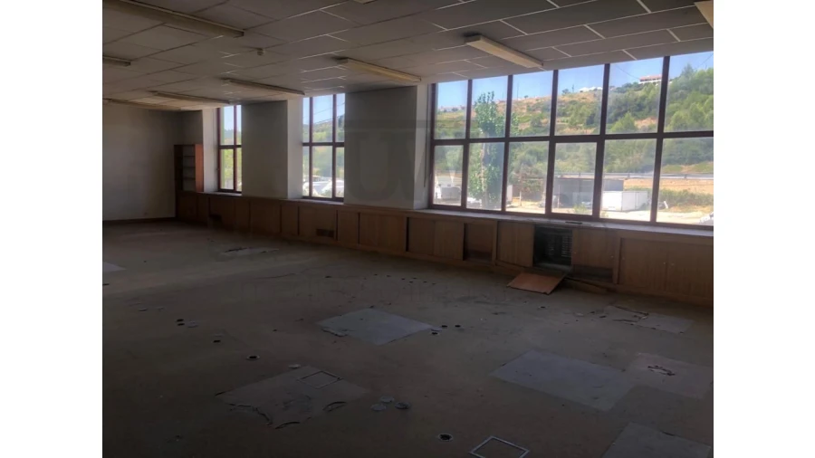 Armazém para Venda em Vila Franca de Xira Foto 18