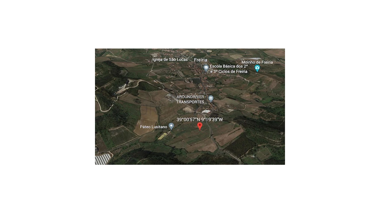 Terreno Comércio / Armazém para Venda em Freiria Foto 7