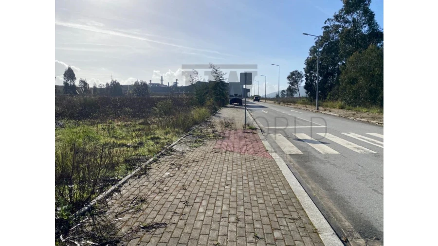 Terreno Comércio / Armazém para Venda em Valongo Foto 10