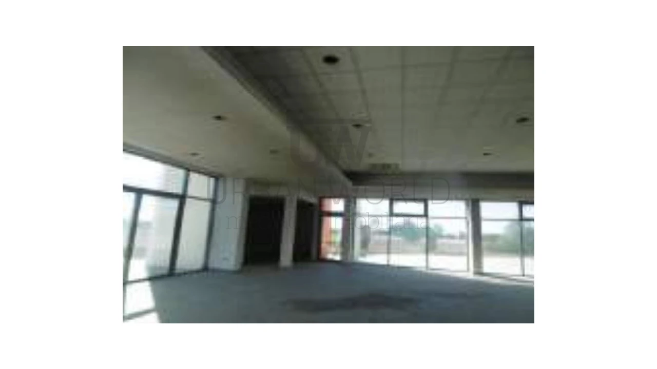 Armazém para Venda em Samora Correia Foto 8