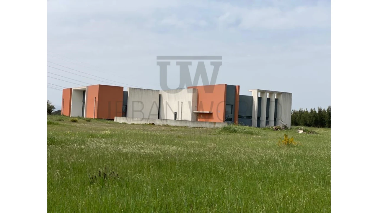 Armazém para Venda em Samora Correia Foto 1